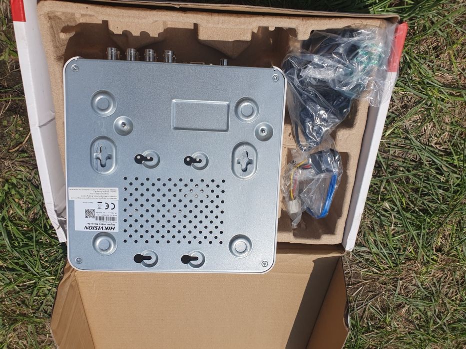 Dvr Hikvision 7100 series