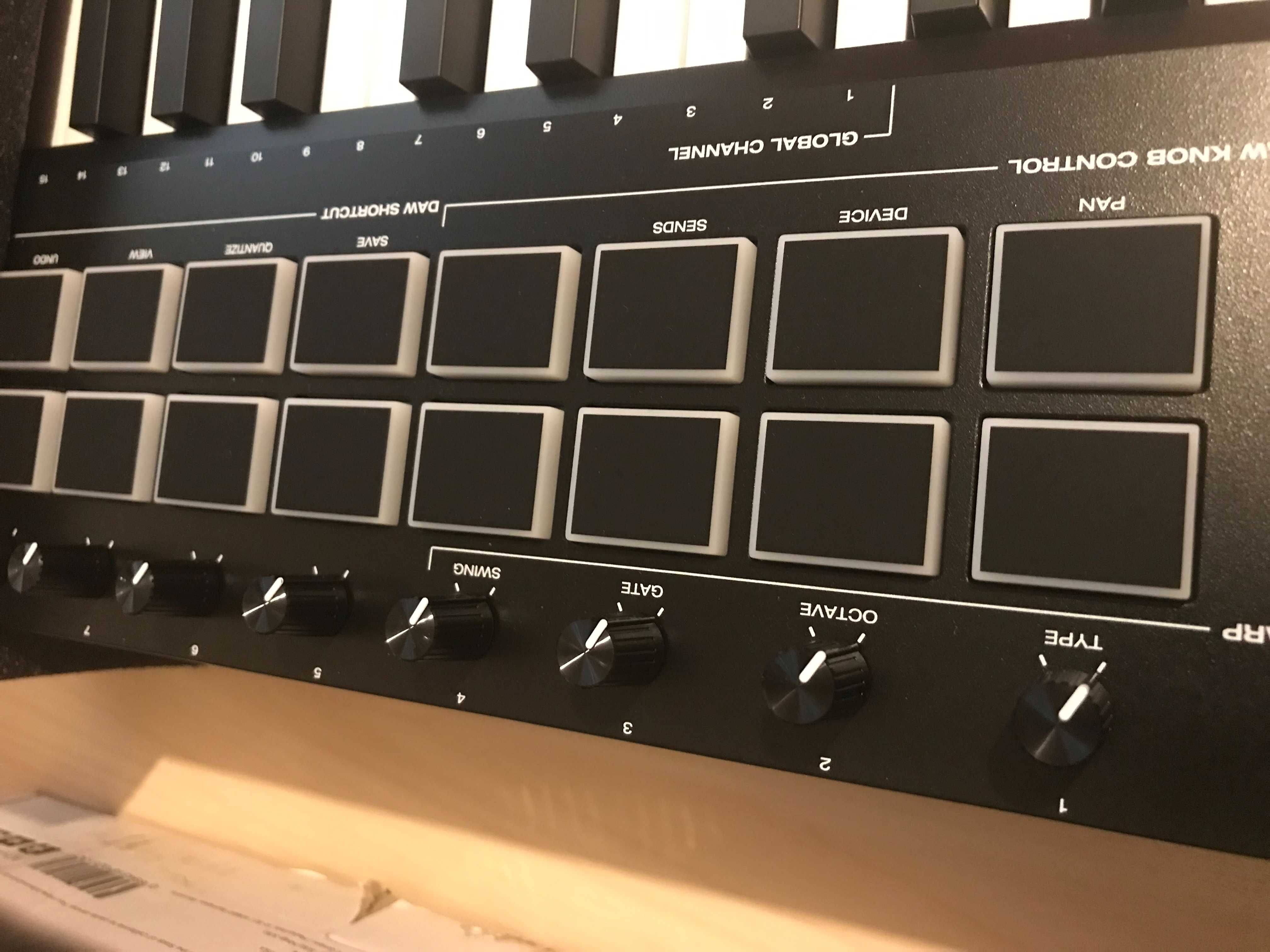 M-Audio Oxygen Pro 49 (Controller Midi)