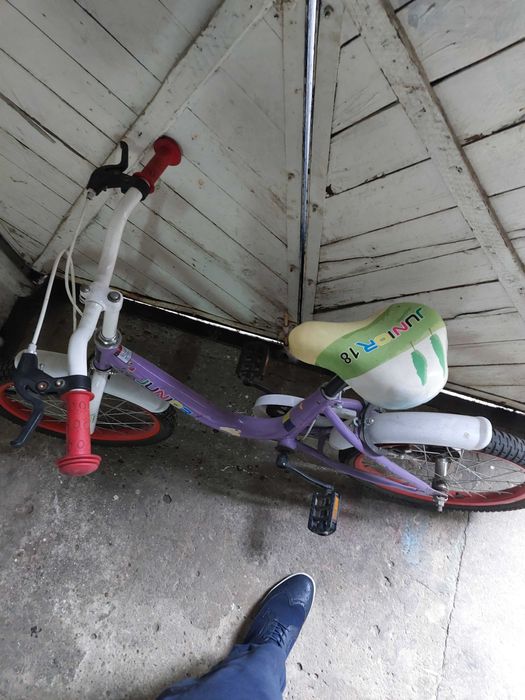 Bicicleta copii cu roti ajutătoare