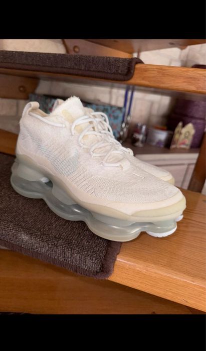 Adidași Nike Air Max Scorpion Flyknit, mărimea 40, ca noi