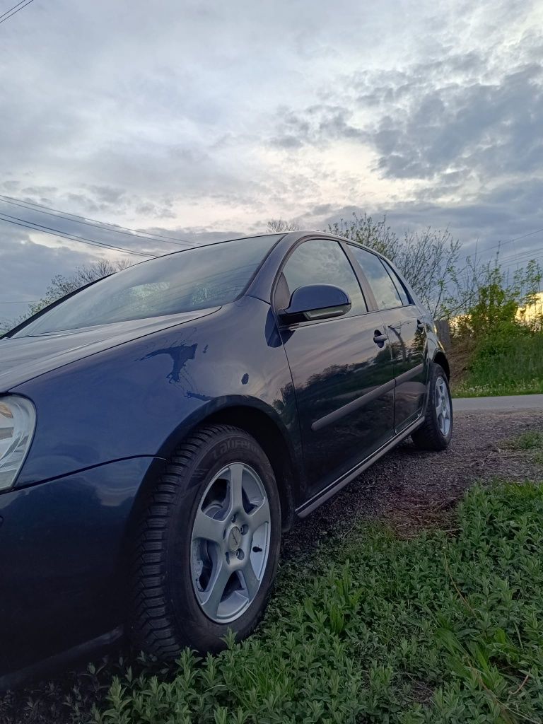 Vw golf diesel 1.9 tdi Recent adusa