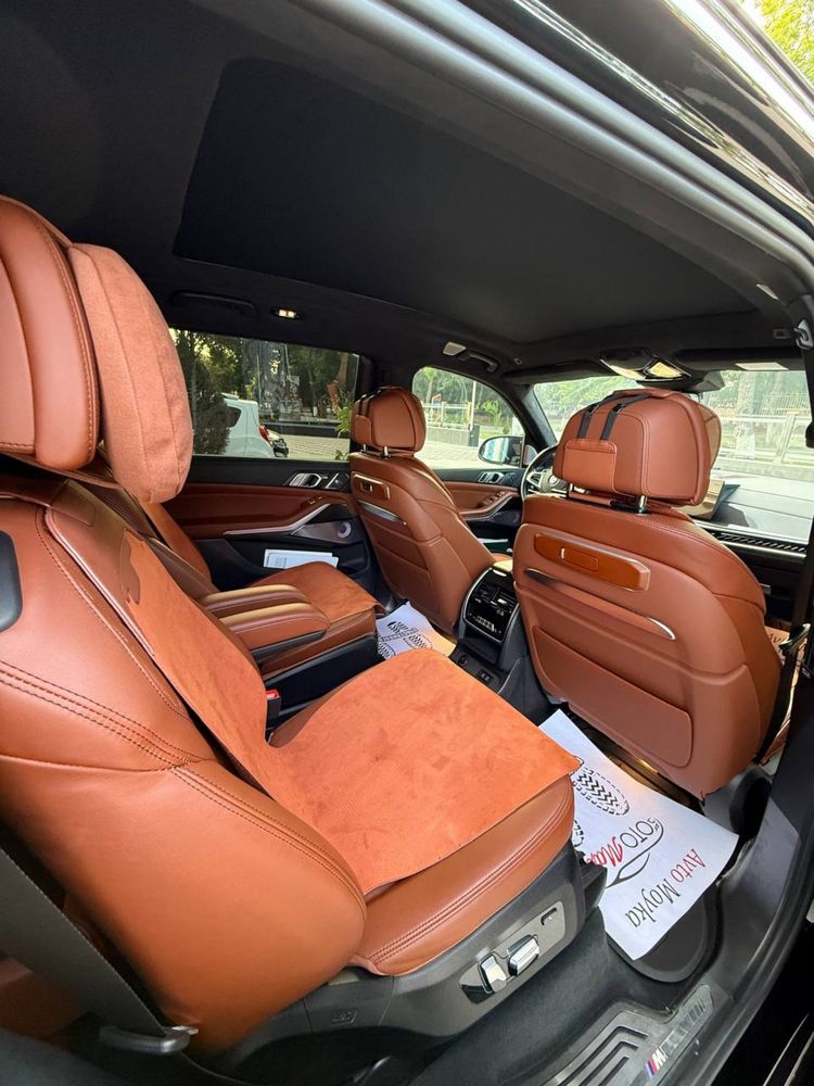 Bmw x7 M60 4.4 full