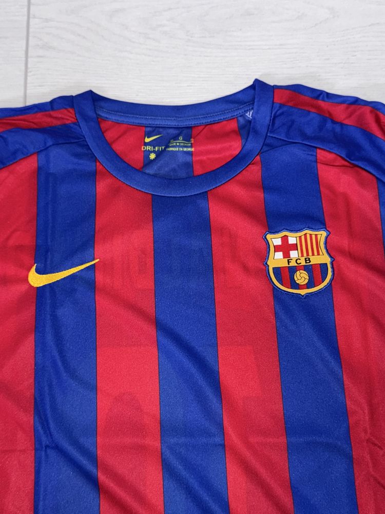Tricou Barcelona  XL Nike Fotbal Ronaldinho