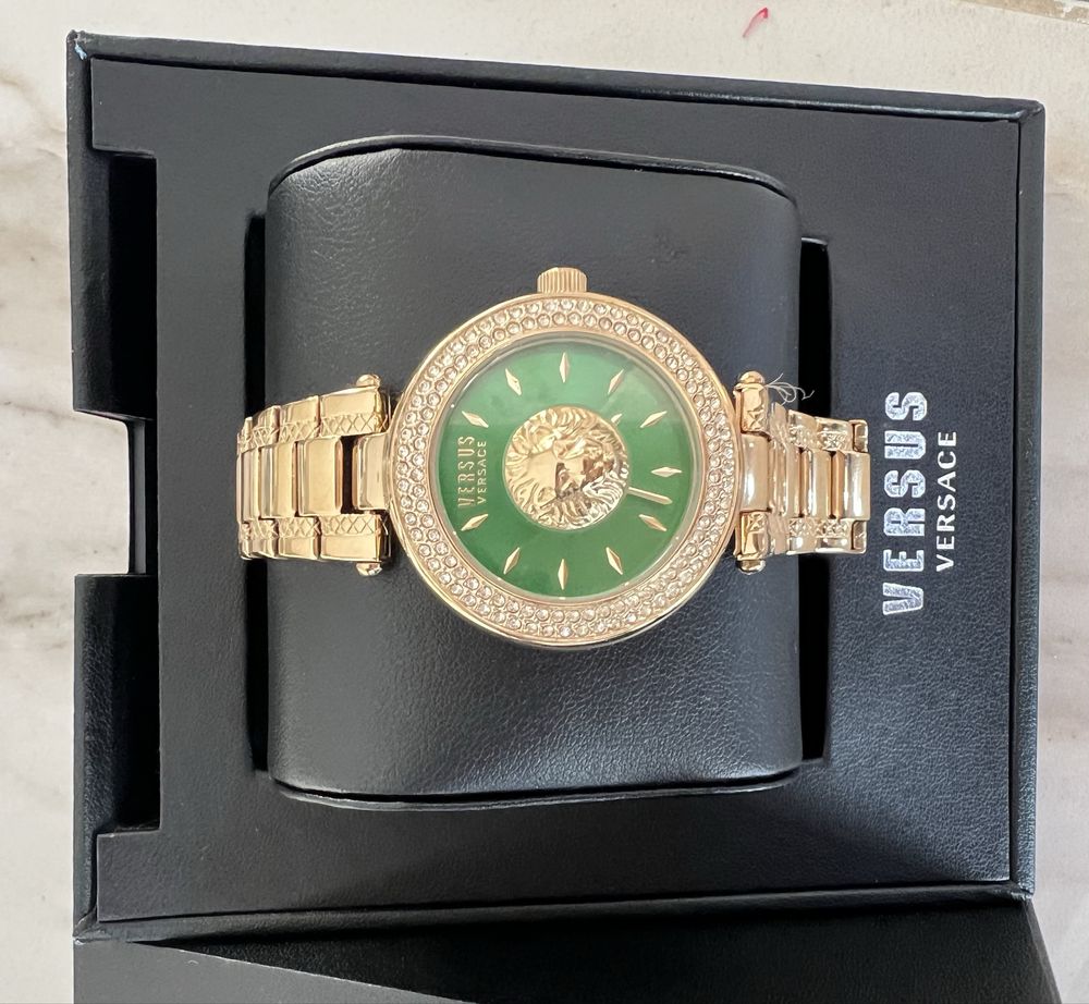 Часовник Versace