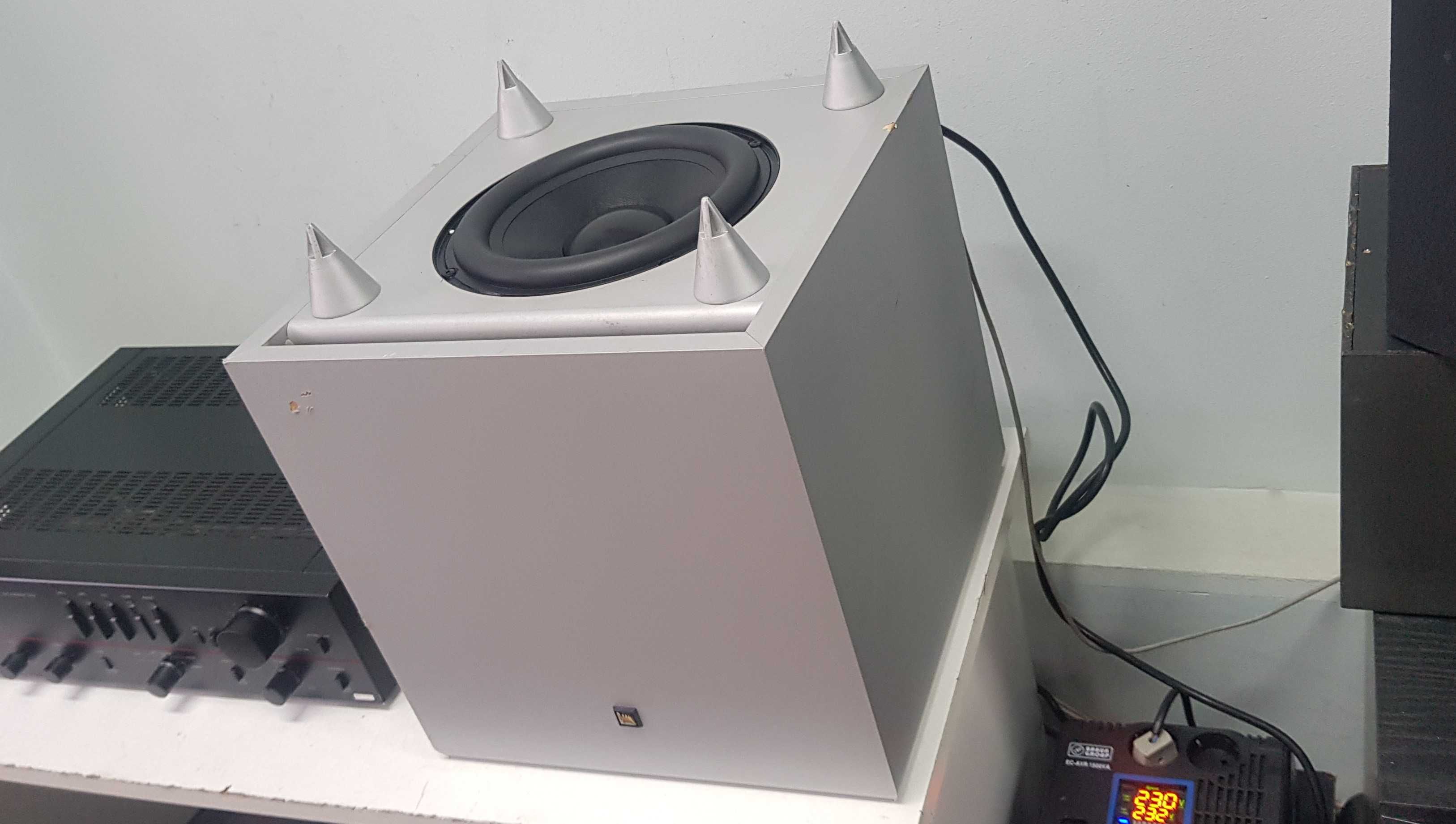 KEF PSW 1000.2 subwoofer activ 100W camera mare copii jocuri jucarii