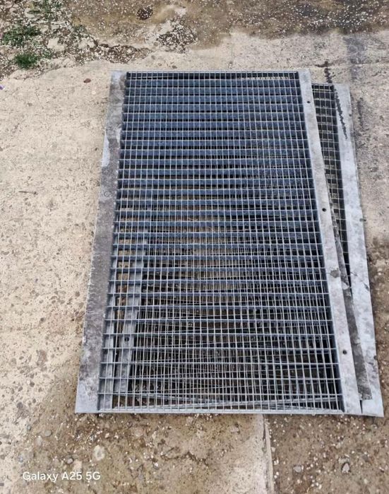 trepte zincate galvanizate