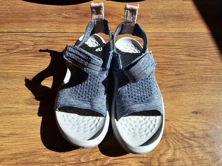 Sandale Drumeție la munte MH120 Decathlon, nr 32,