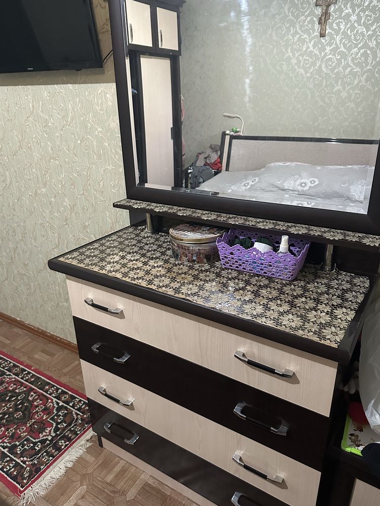 Спальный гарнитур