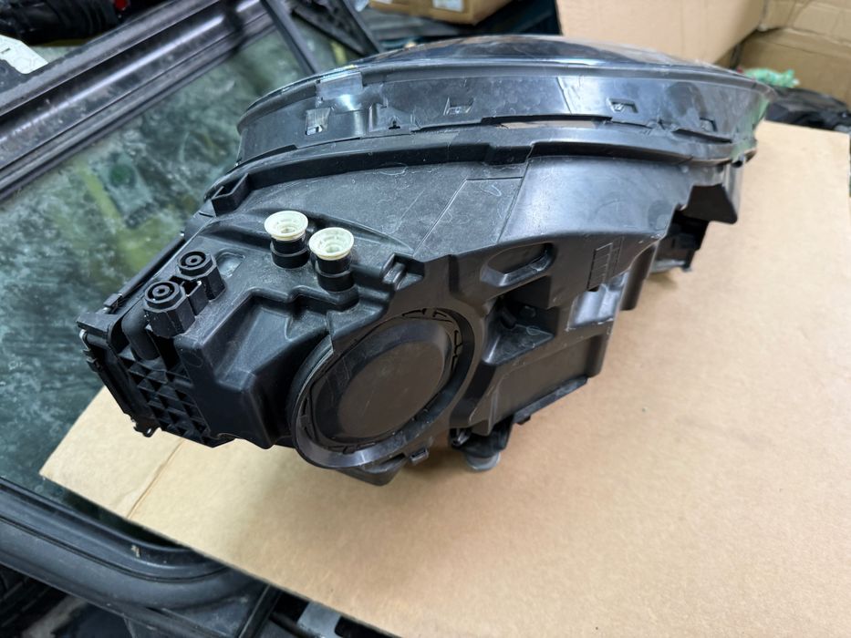 Фарове Porsche Cayenne 9Y0 година full led