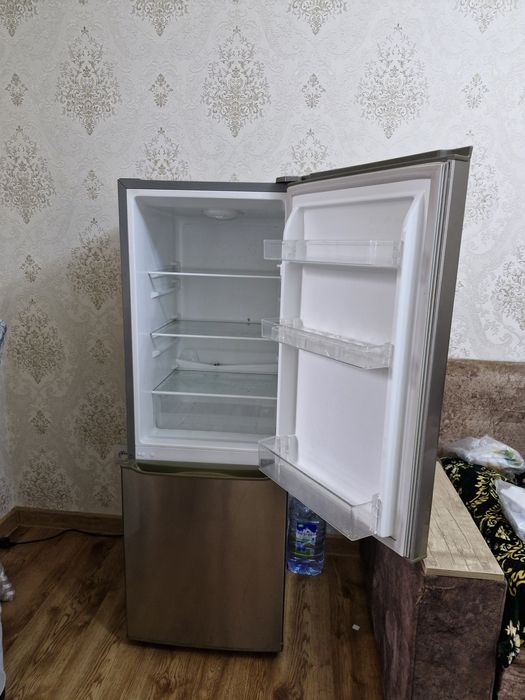 Продам Холодильник б/у