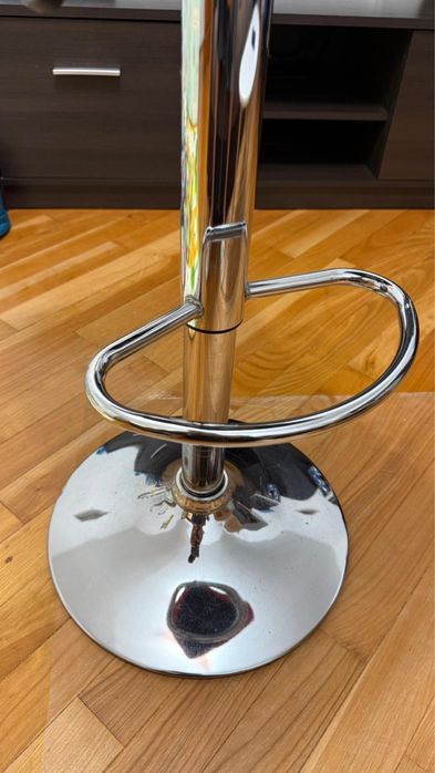 Scaun Bar Make Up Rosu Kring