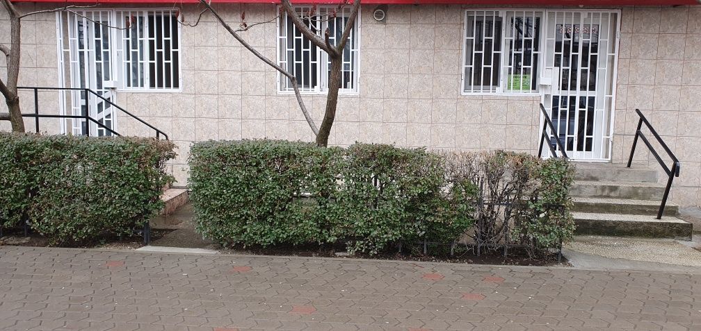 Vând spațiu comercial zona Piata Moldovei