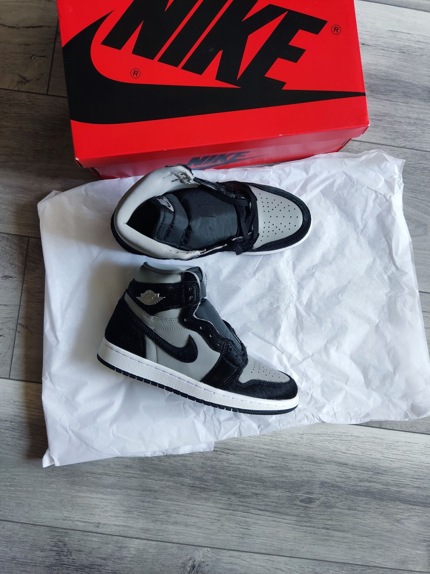 Air Jordan 1 Retro High Twist 2.0