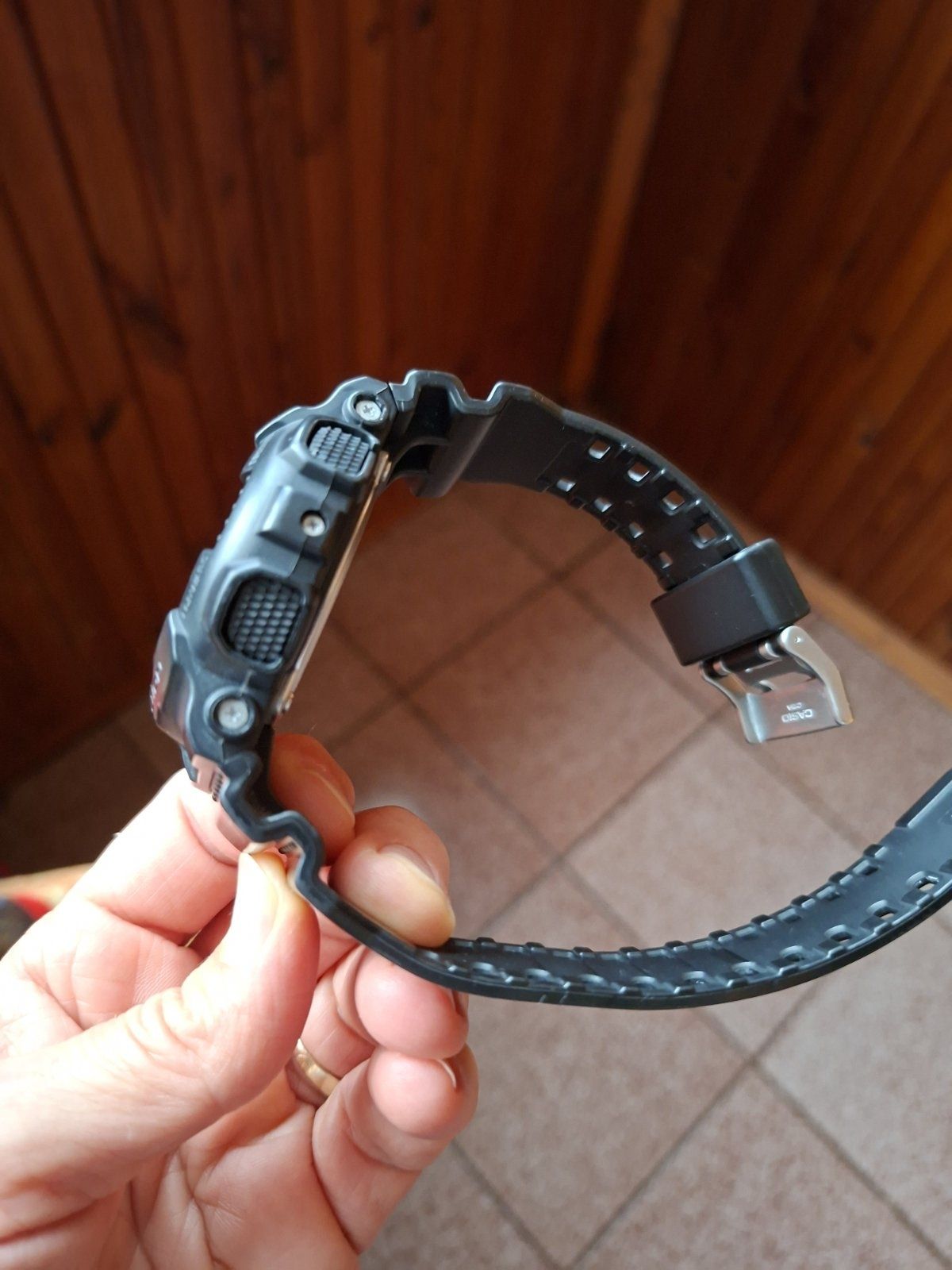 Продавам часовник Casio G-Shock GA-100-1A1