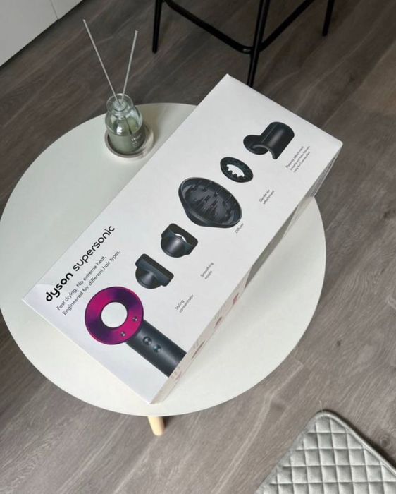 Dyson Styling SuperSonic Стайлер Фен мощный с магнитными насадками