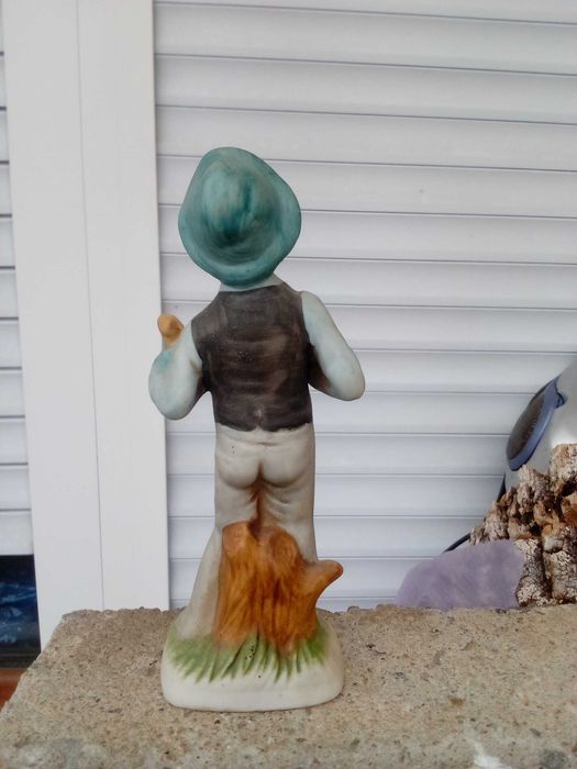 Керамична статуетка