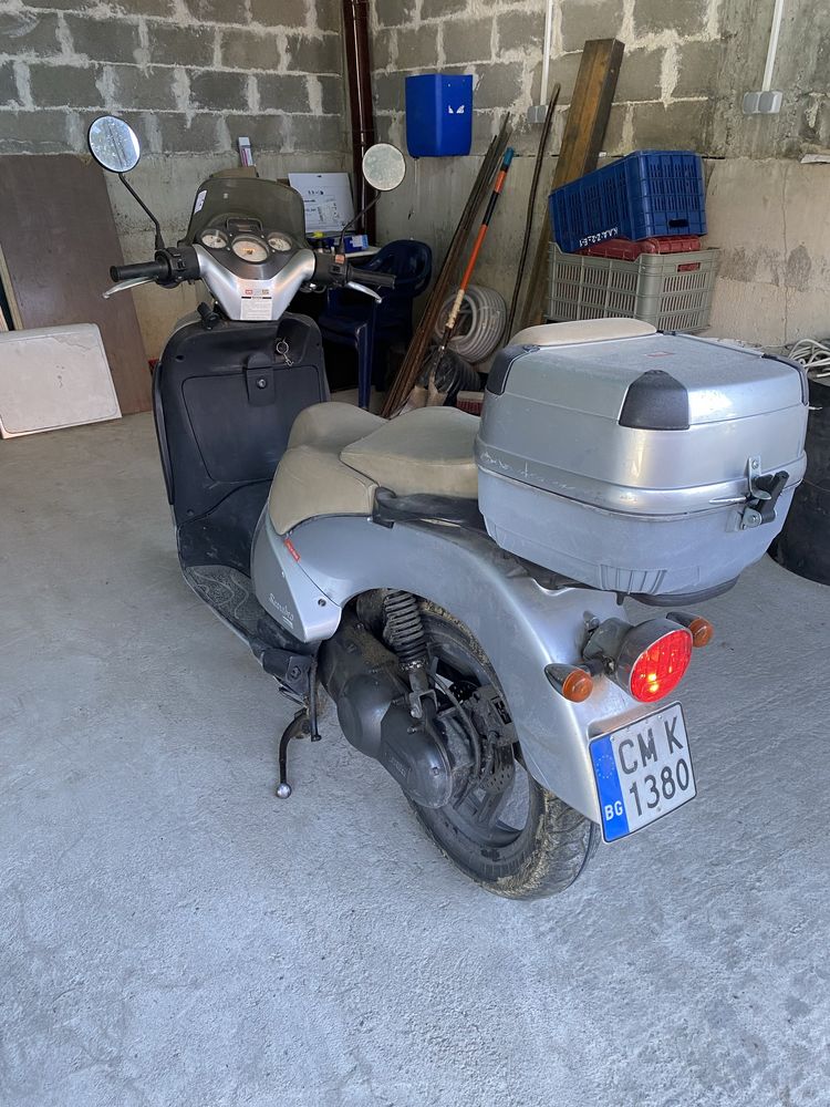 Aprilia scarabeo 200cc