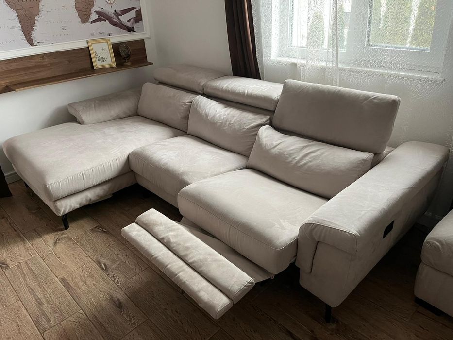 Colțar cu extensie actionata electric la buton