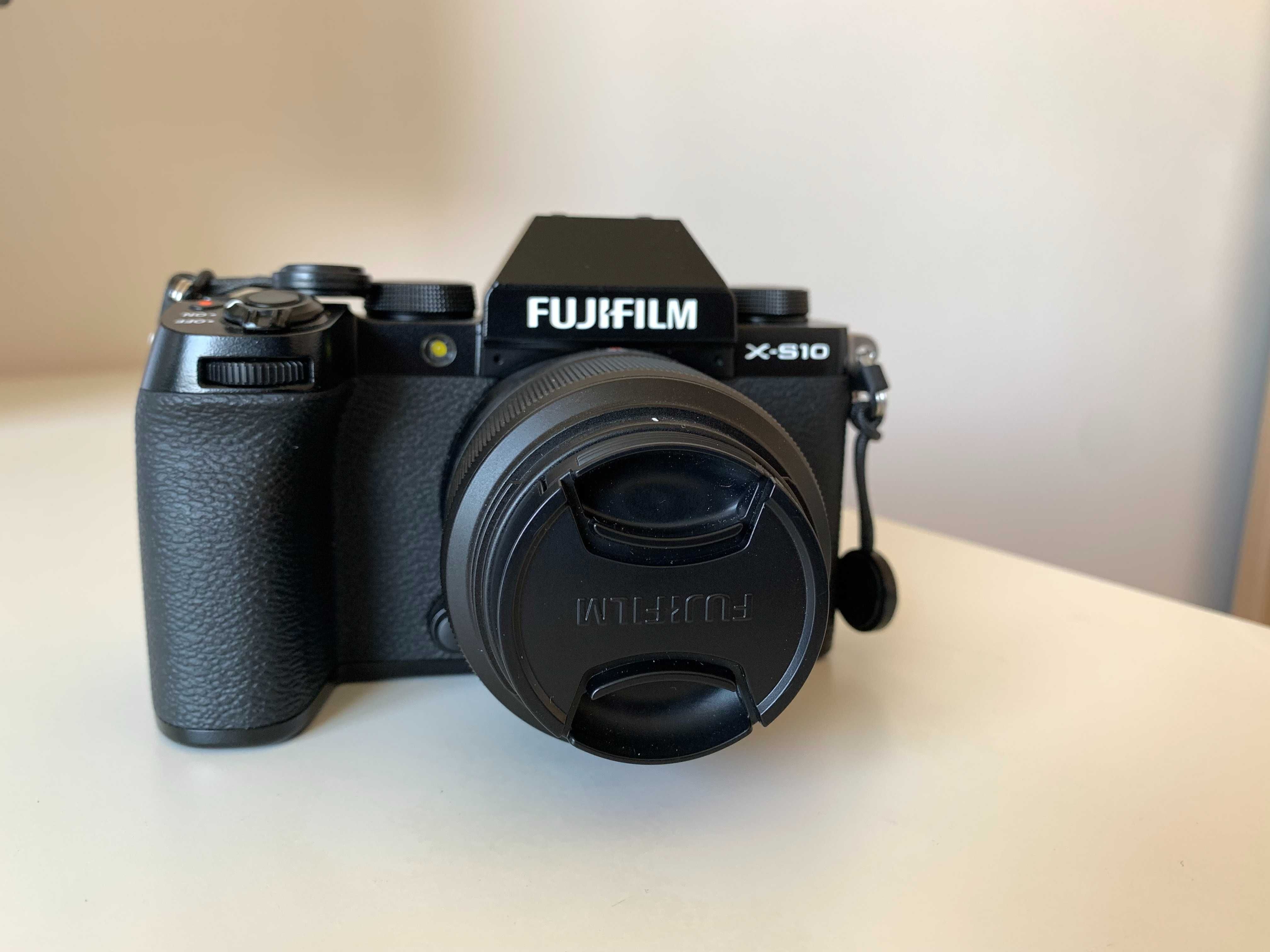 Fujifilm X-S10 + Fujinon 35mm комплект + аксесоари
