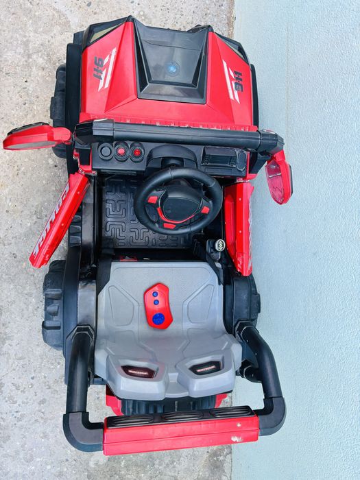 Masina electrica jeep pt copii