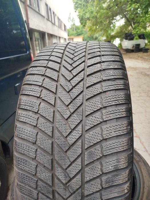 Зимни гуми bridgestone
