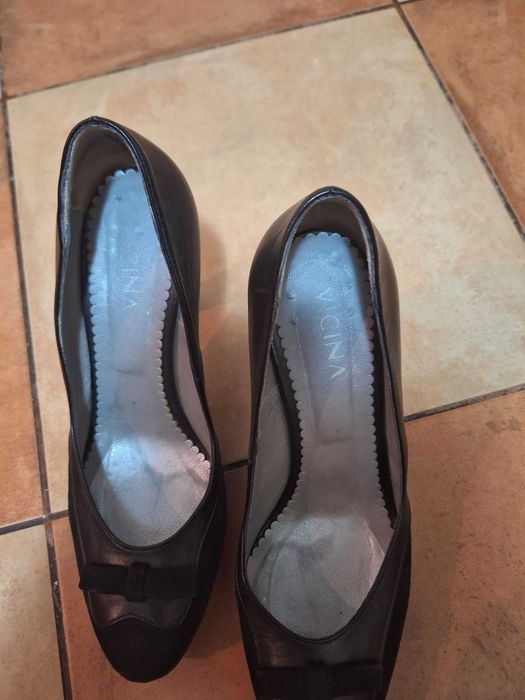 pantofi eleganti Vicina negri piele masura 37