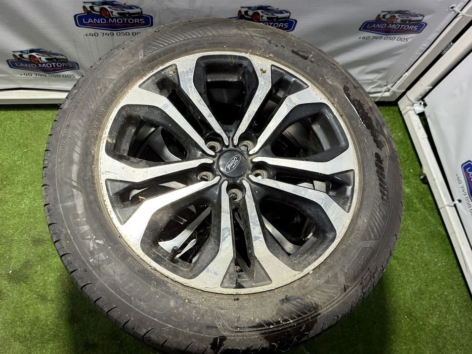 JANTE FORD R17 / 5x108 / PUMA / 215/55 R17 98W / 7JX17H2 ET47.5 / 4823 /+ CAUCIUCURI (X4)