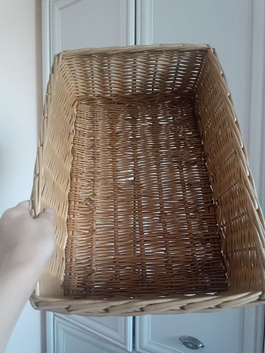 Корзина плетенная 25 см на 40 см