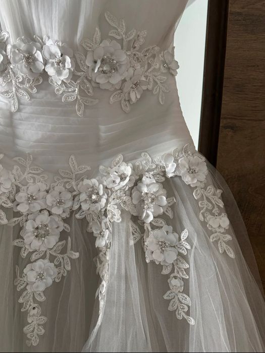 Rochie mireasa marime 46