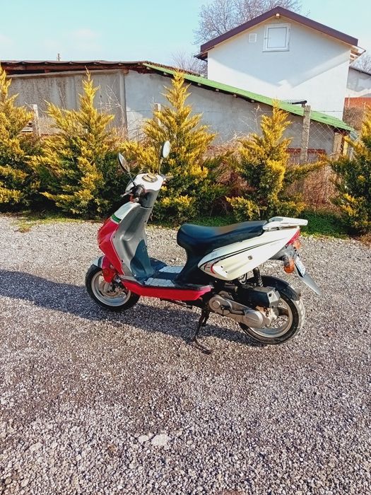 Скутер 50кубика,,