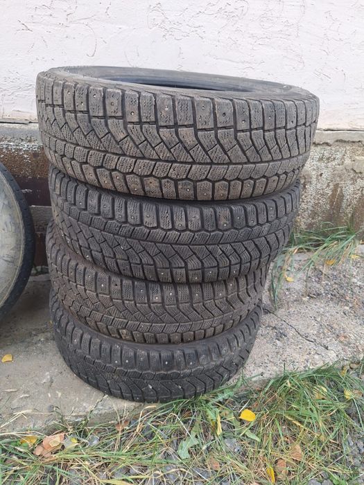Продам шины viatti