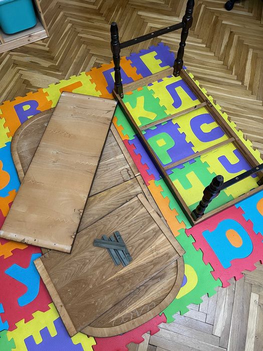 Дървена разтегателна маса