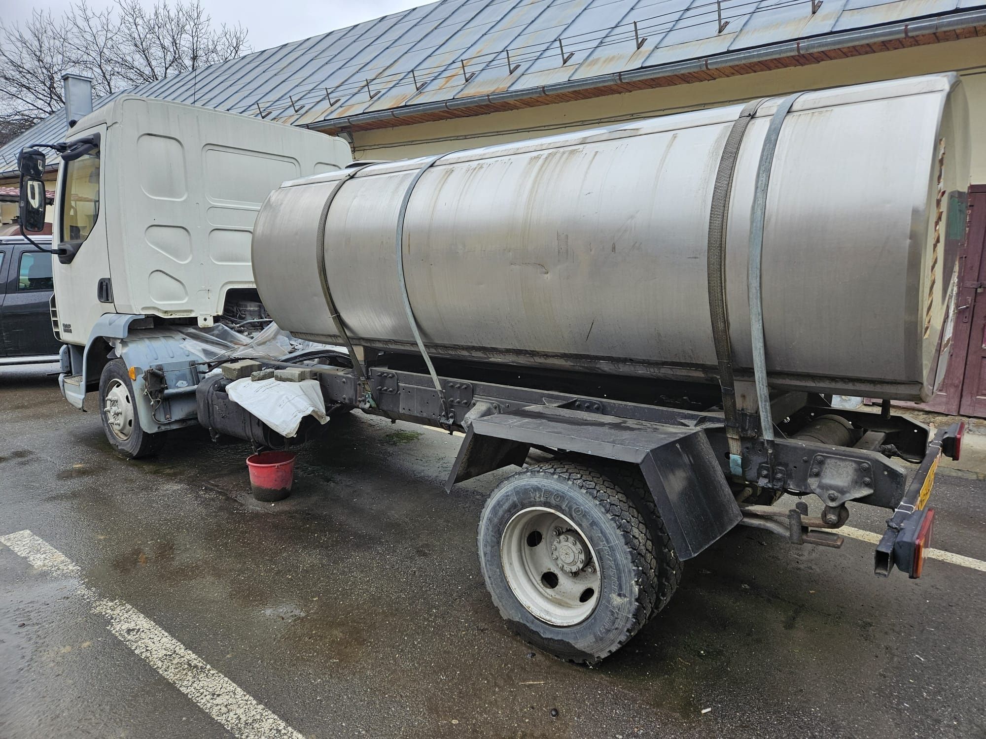 Cisterna DAF autoutilitara