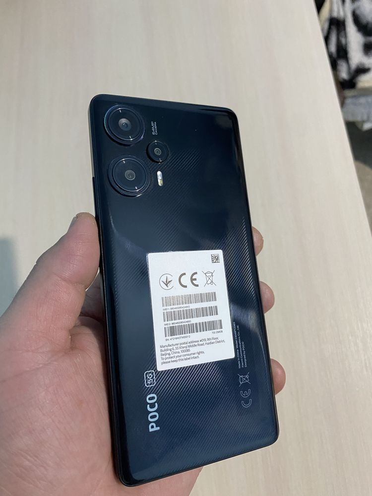 Poco F5 12/256 c Компылектым