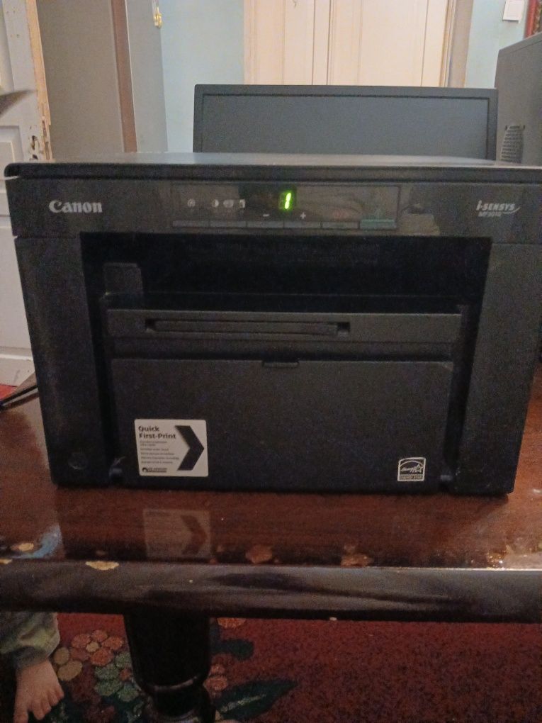 Принтер Canon mf3010