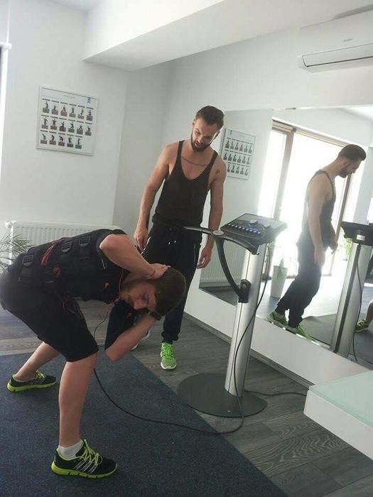 Antrenor personal fitness sala/ parc/online