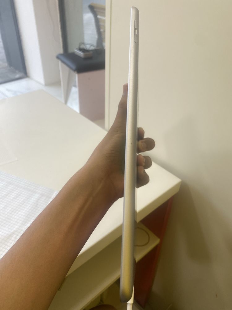 Ipad 6 sotiladi