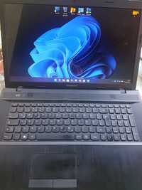 Laptop Lenovo G700 cu I3, ssd si ecran de 17