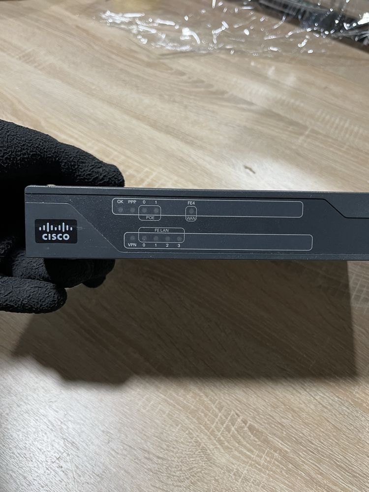 Cisco для передачи данных.