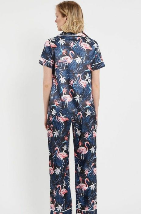 Pijamale din satin, imprimeu flamingo