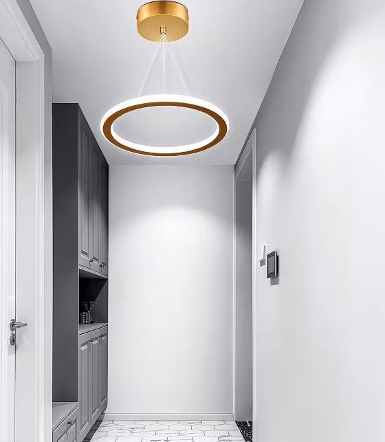 Plafoniera modernă cu LED 16W, candelabru rotund suspendat auriu Ø23cm