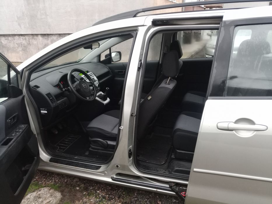 Mazda 5  1,8 Benzina 2006 cu 7 Locuri