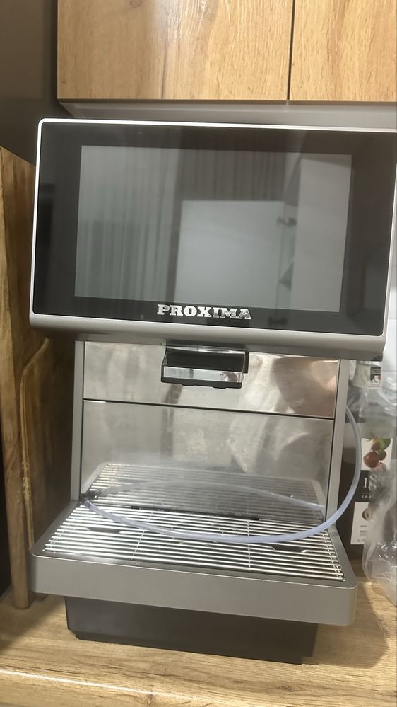 Кофемашина Proxima M12 plus