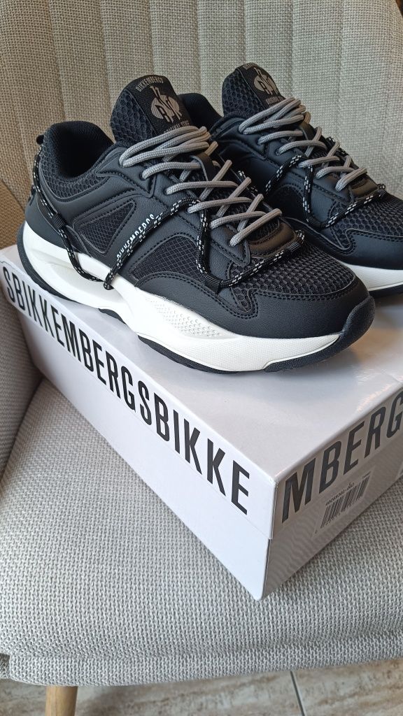 Уникални мъжки маратонки BIKKEMBERGS