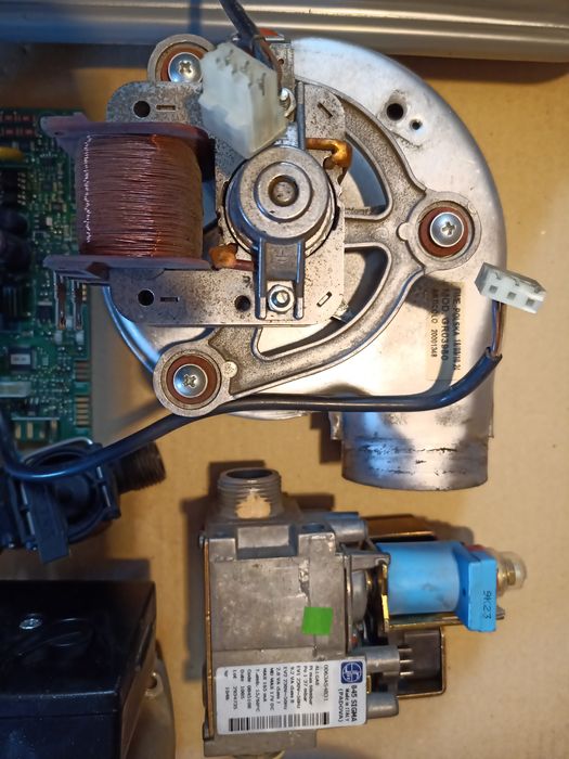 Beretta Mynute J Placa electronica Corp pompa Vana gaz Presostat aer