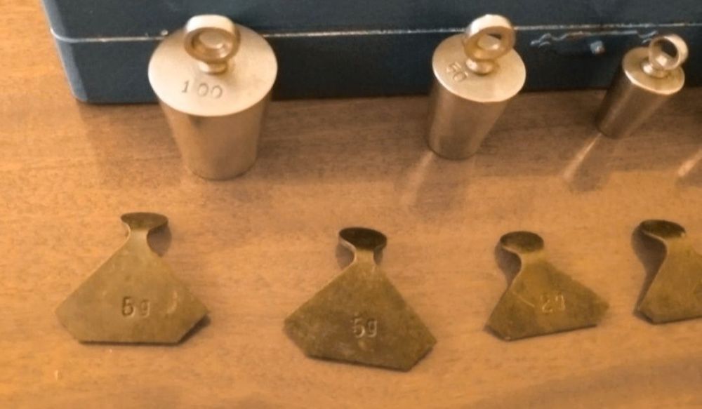 Balanta vintage/2 seturi greutăți