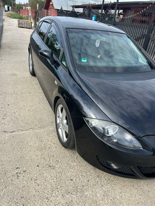 Vând Seat Leon în stare foarte bună de funcționare ,2 litri diesel