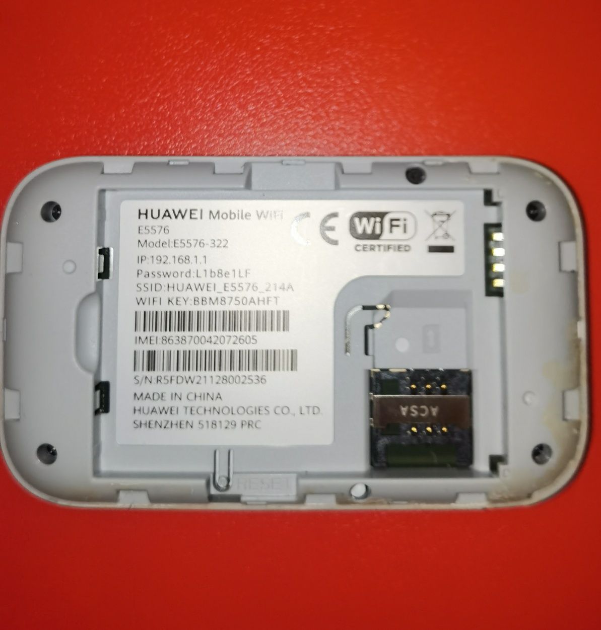 Router portabil Huawei E5576