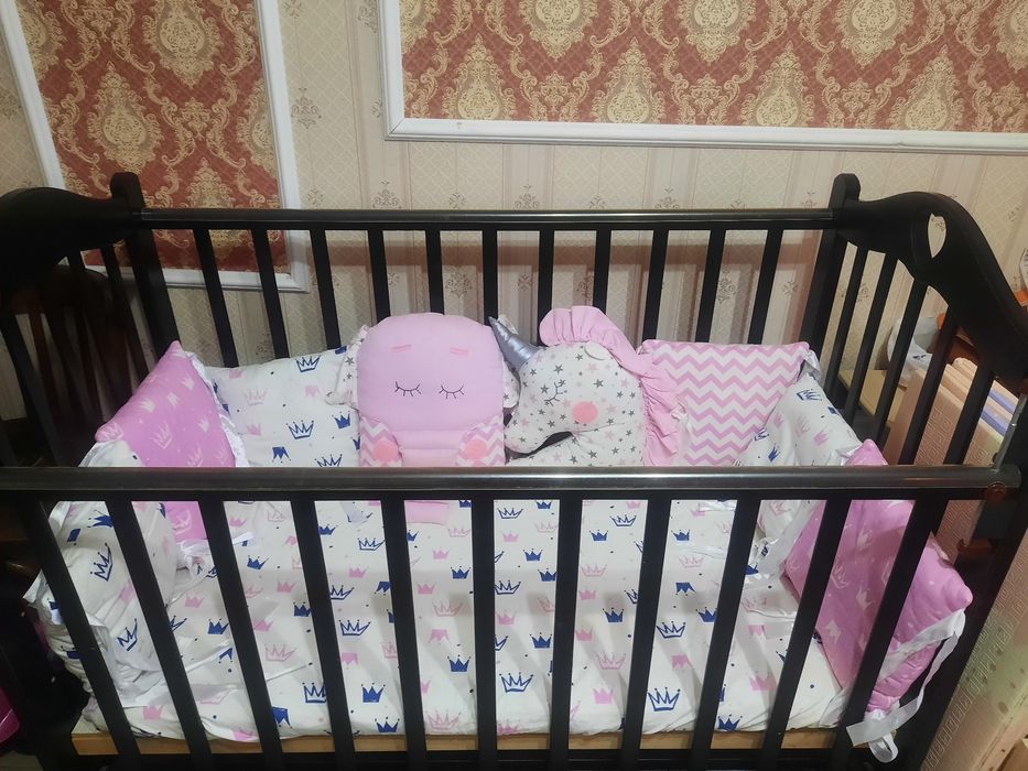 Детская кроватка