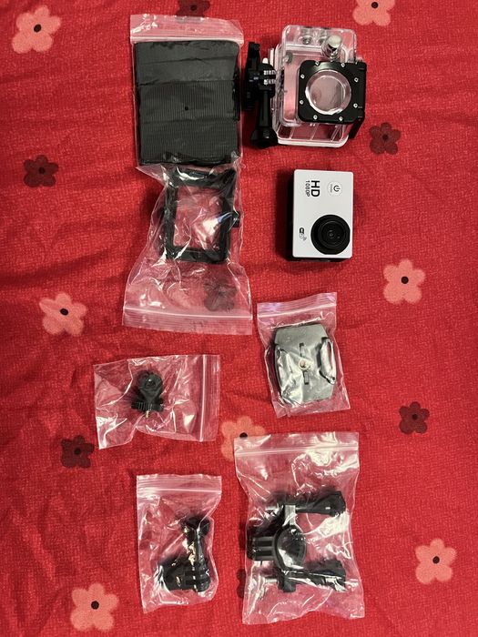 Camera video rezistenta la apa.